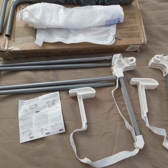 Regalo Swing Down Crib Rail, White - Picture 3 of 9